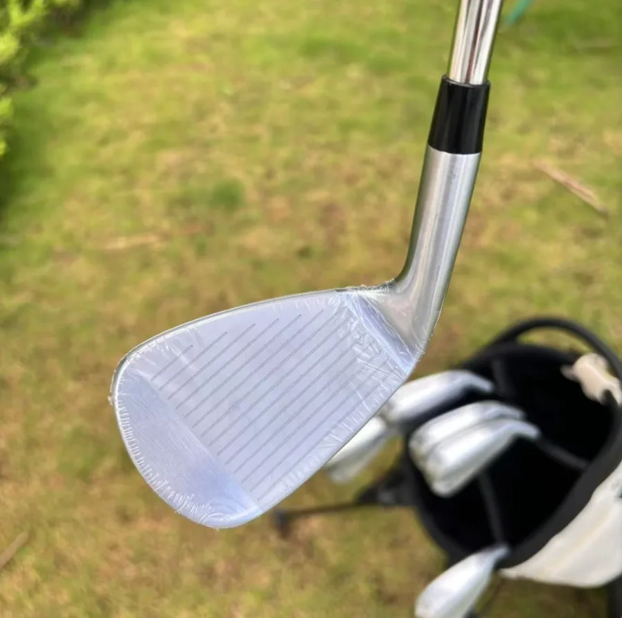Set de hierros TaylorMade P790 (4-PW)